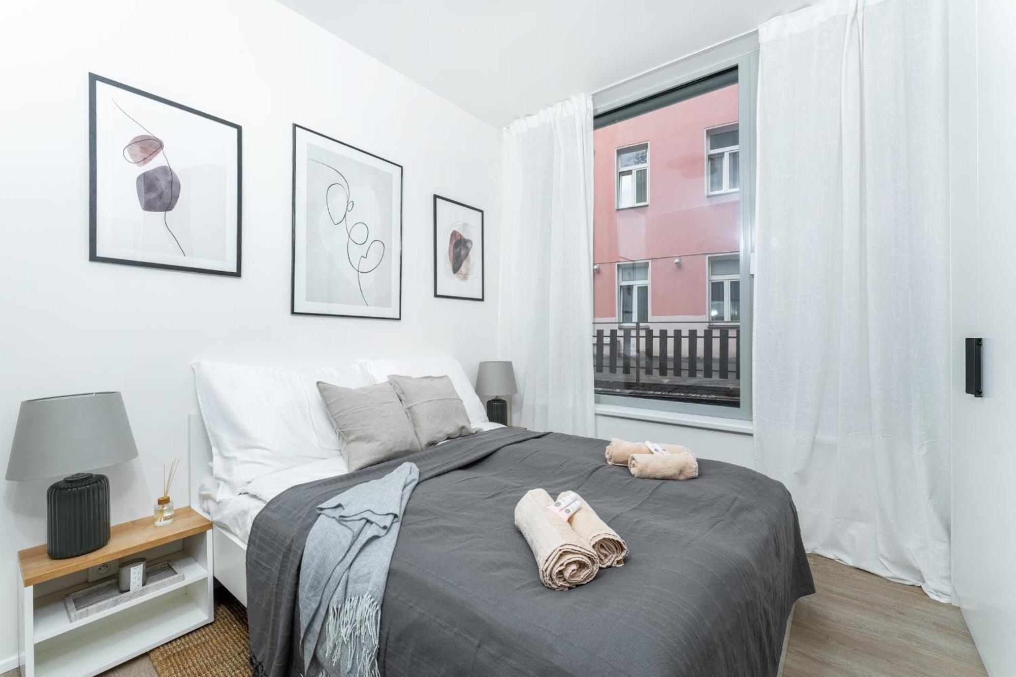 Mymozart Apartments Prague By Rentero Property Екстериор снимка