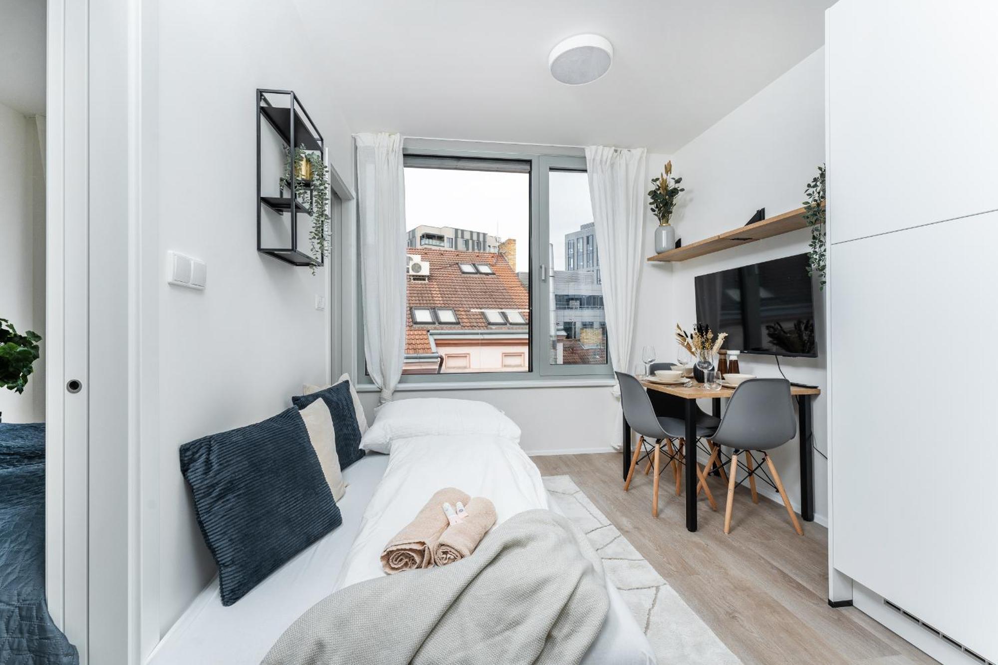 Mymozart Apartments Prague By Rentero Property Екстериор снимка