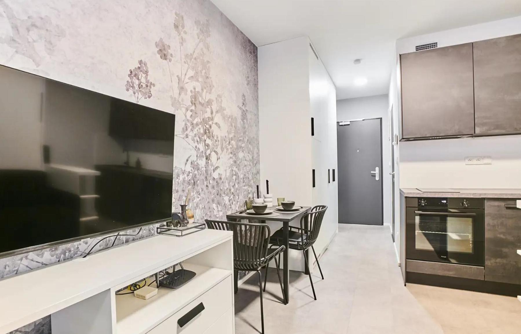 Mymozart Apartments Prague By Rentero Property Екстериор снимка