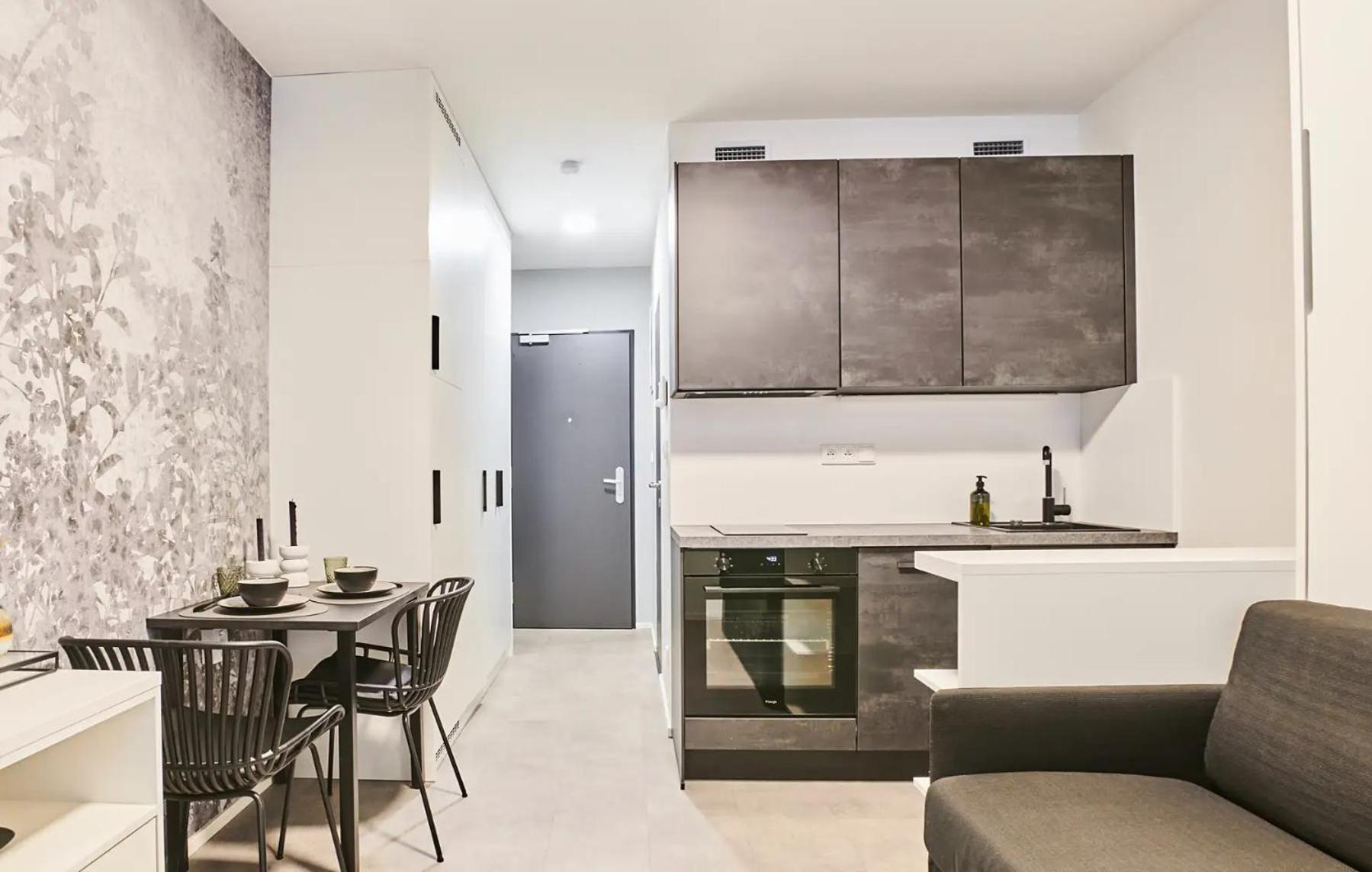 Mymozart Apartments Prague By Rentero Property Екстериор снимка